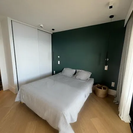 T4 Standing A Apartmán *